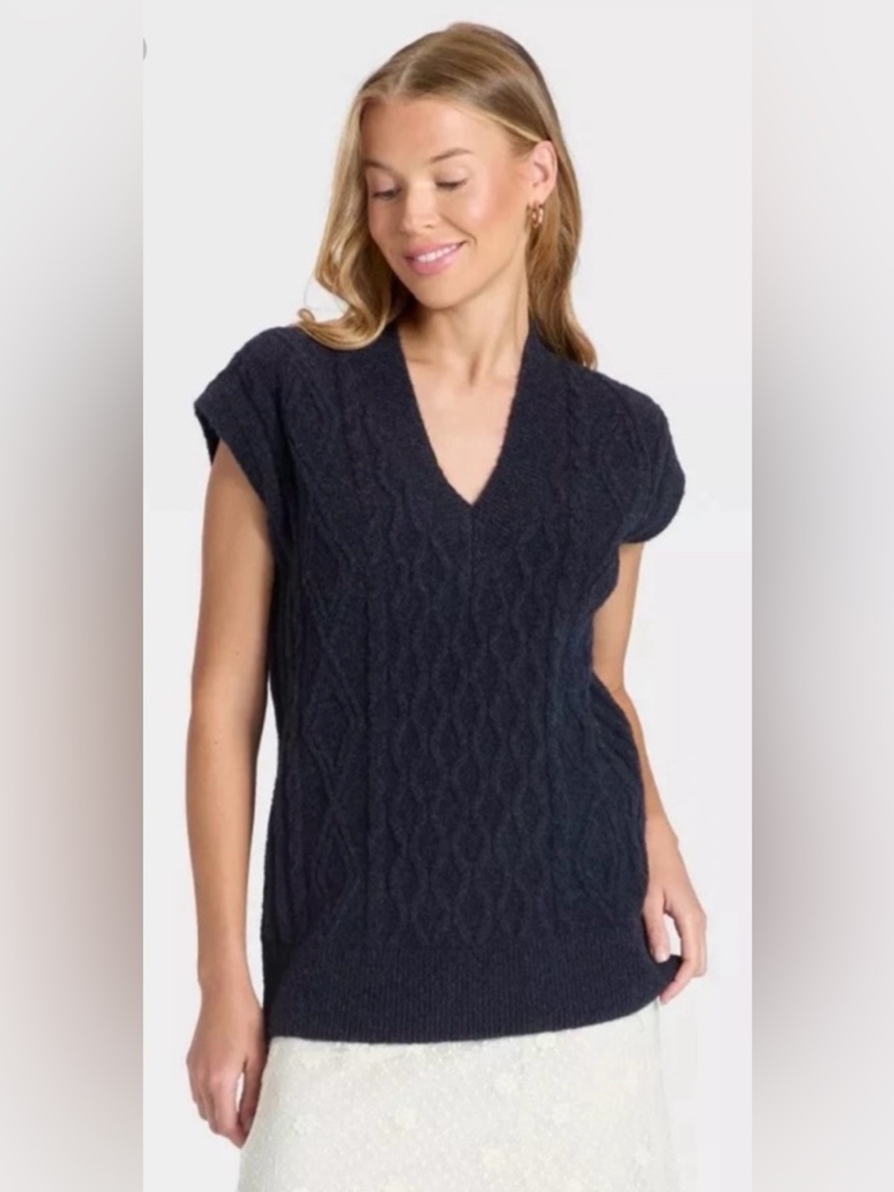 Universal Thread Navy V-Neck Cable Knit Sweater Vest NWT